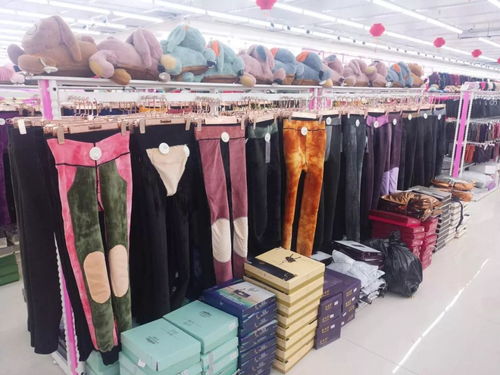 玉門火狐貍服裝批發(fā)城24號(hào)試營(yíng)業(yè) 折扣巨獻(xiàn)，批發(fā)價(jià)格再創(chuàng)新低